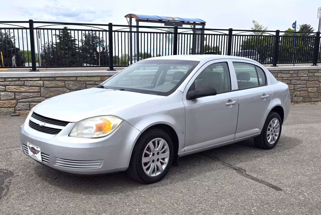 2007 Chevrolet Cobalt LS Sedan FWD