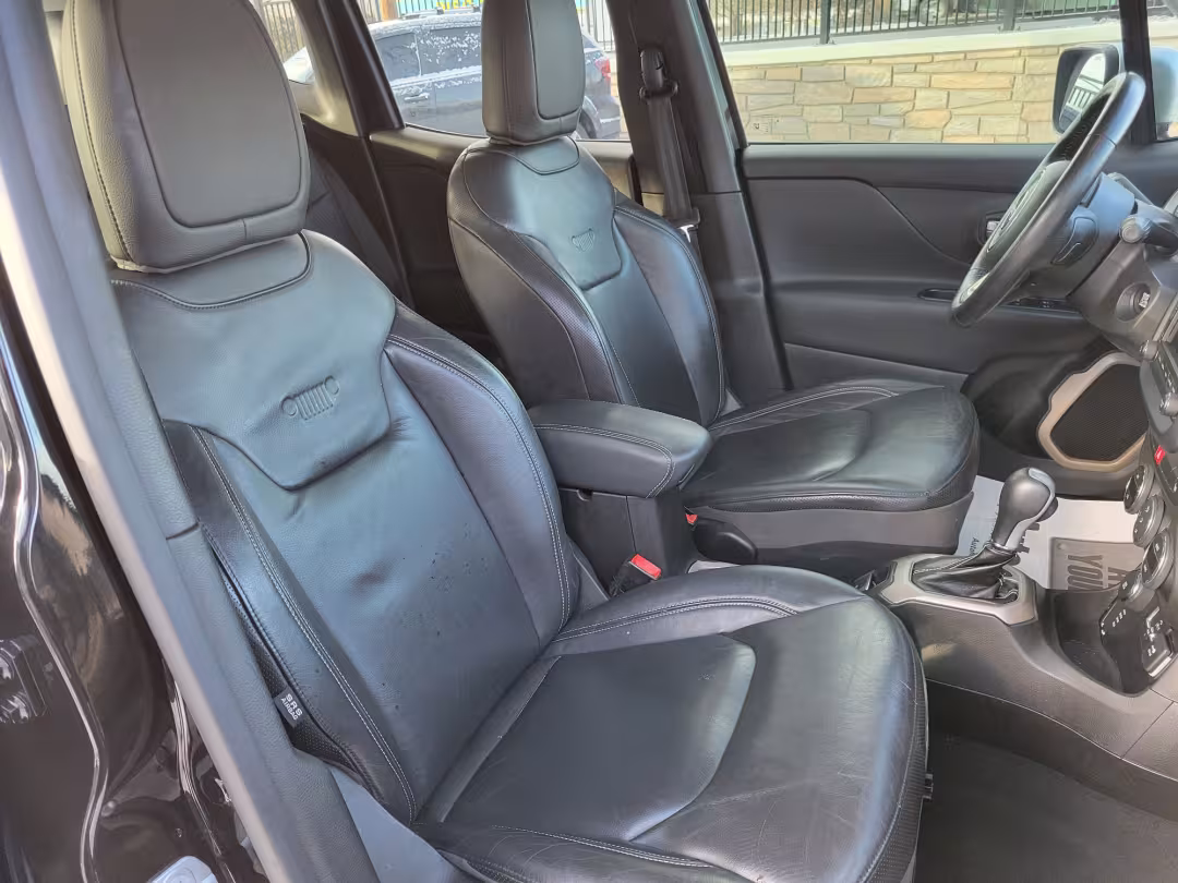2015 Jeep Renegade - ZACCJBDT7FPB43315 - Image #20